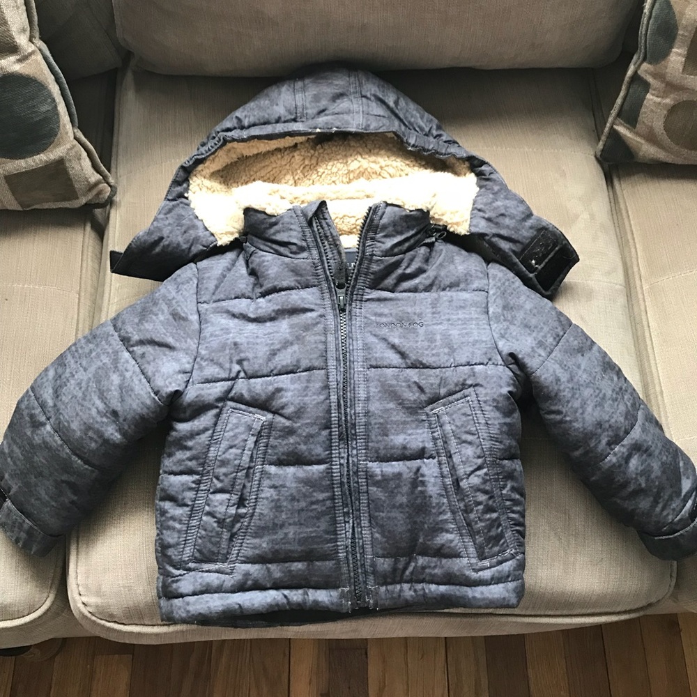 London Fog Toddler Boy’s Coat - 2T